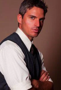 Рамиро Фумазони