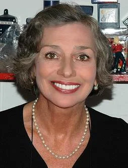 Жаклин Пирс