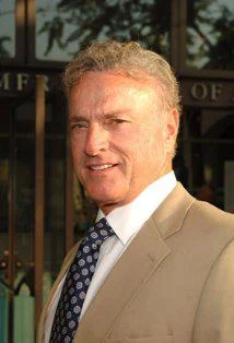 Кевин Добсон